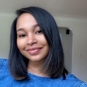 Meet your Posher, Lexi